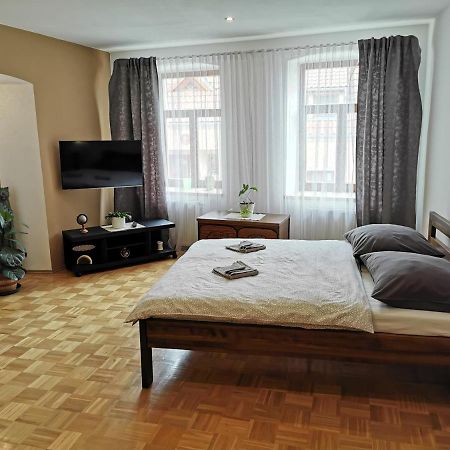 Apartman Antoninska Znojmo Exterior foto